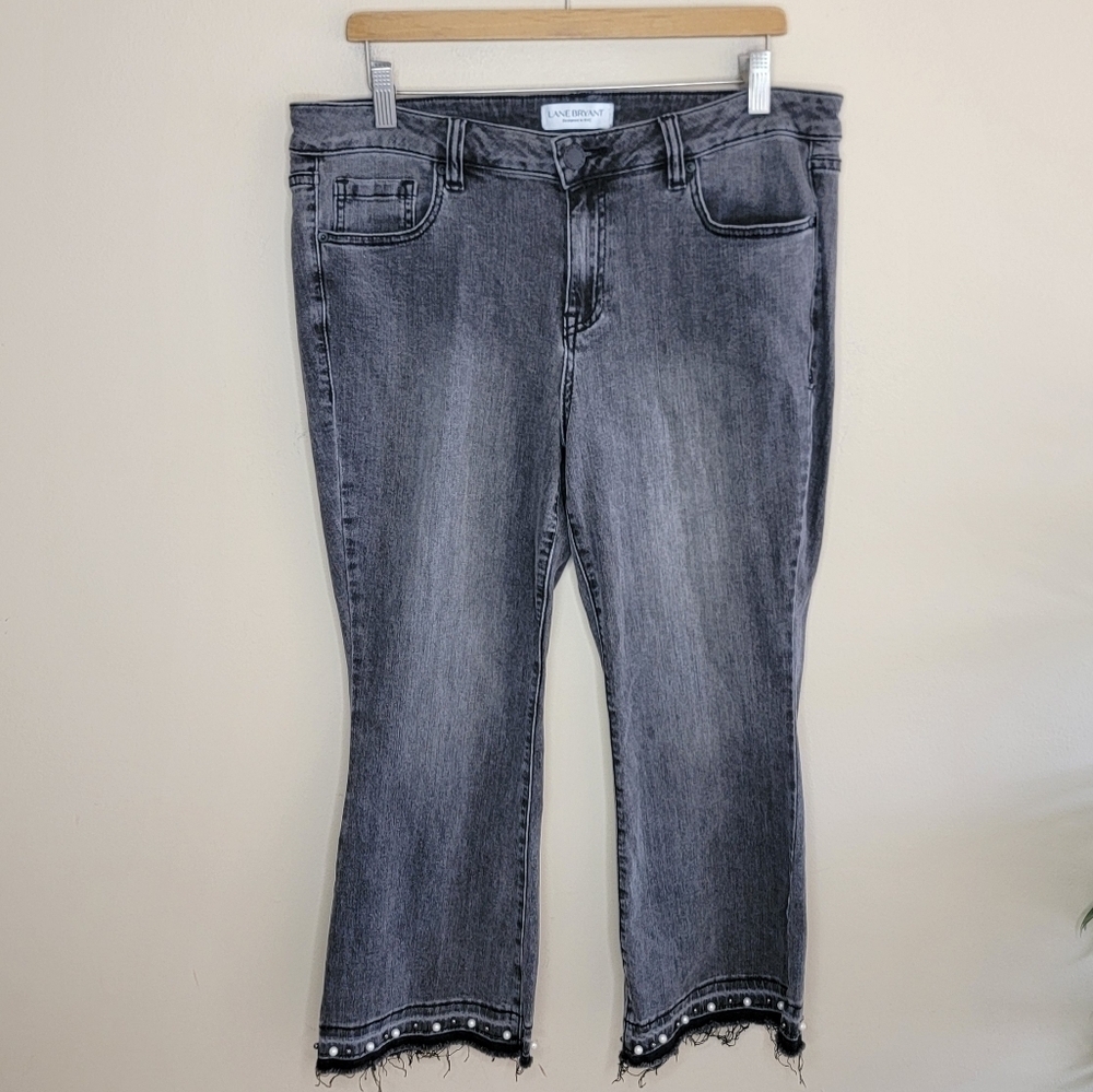 Lane Bryant Faded Black Gray Wash Cropped Jeans Raw Hem with Faux Pearls Size 16